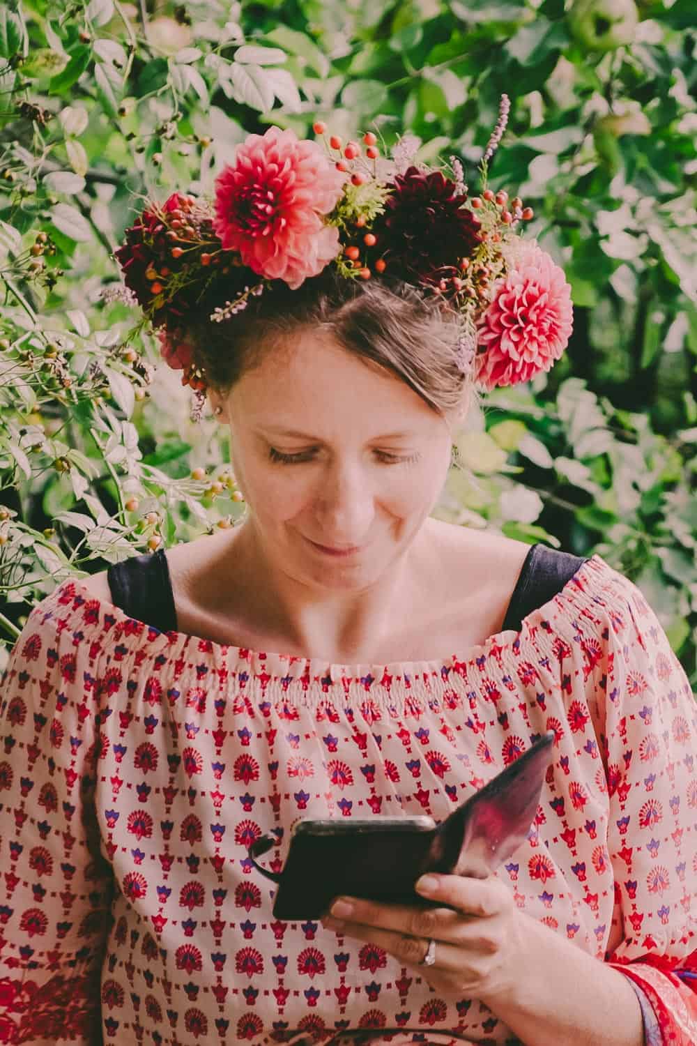 Was kommt dabei heraus wenn zehn Garten-Blogger ein Erntedank-Fest feiern? Üppige Blumendeko, köstliche Gemüsegerichte und sehr glückliche Menschen.