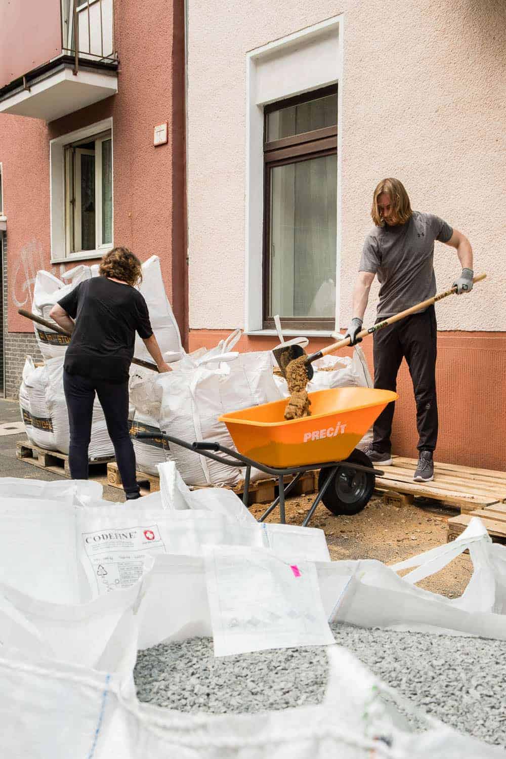 Terrasse bauen, Unterbau erstellen